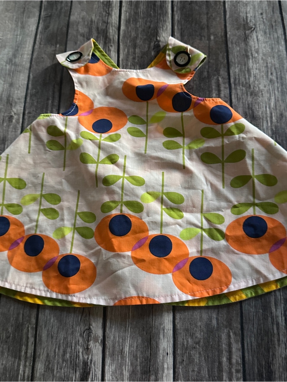 Right bank babies tunic vguc 12m reversible